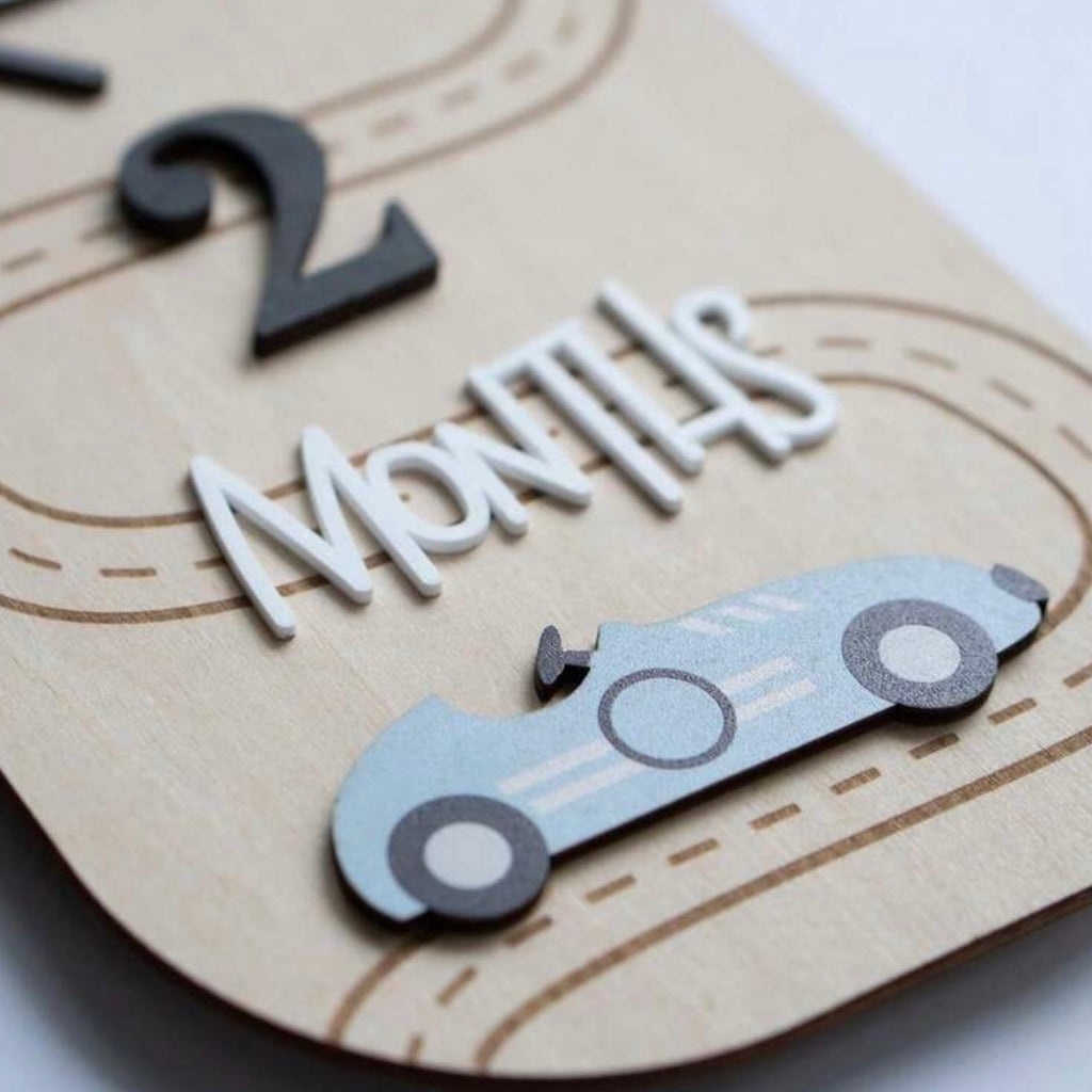 Set cumple meses | Carro carreras
